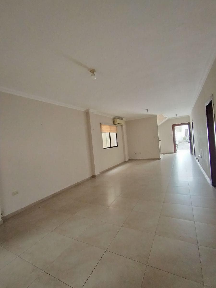 Venta Casa en Ciudad Celeste, Guayas — imagen 8