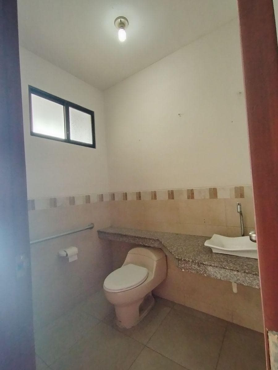 Venta Casa en Ciudad Celeste, Guayas — imagen 6