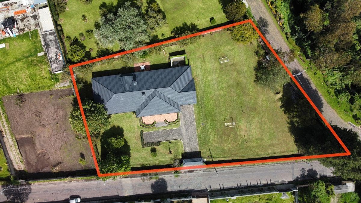 Venta Casa en Ontaneda Conocoto, Independiente con Amplio Terreno 3450 m — imagen 10