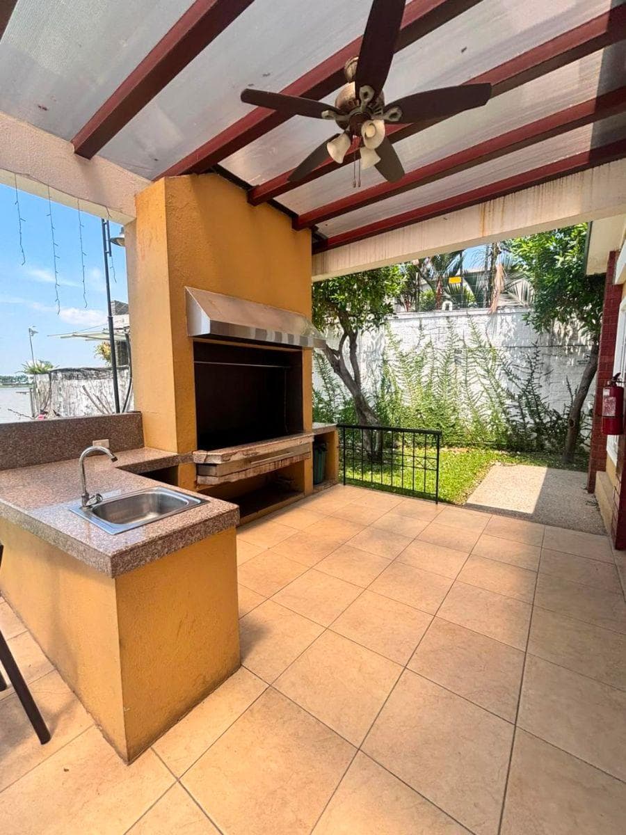 Exclusivo Departamento en Venta en El Km 5 Samborondon, Guayas — imagen 7