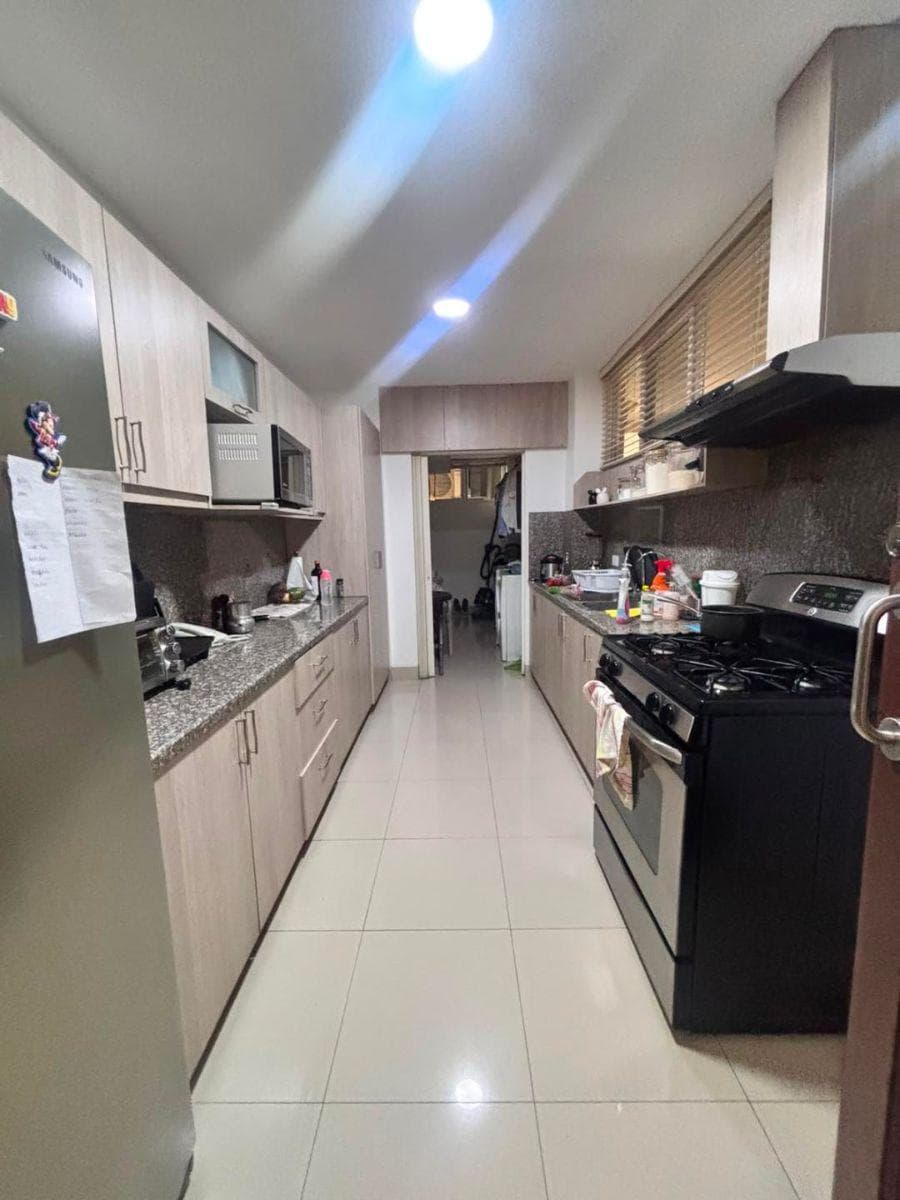 Exclusivo Departamento en Venta en El Km 5 Samborondon, Guayas — imagen 5