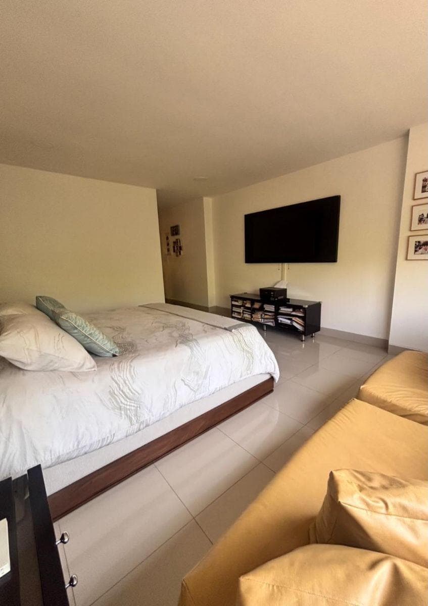 Exclusivo Departamento en Venta en El Km 5 Samborondon, Guayas — imagen 4