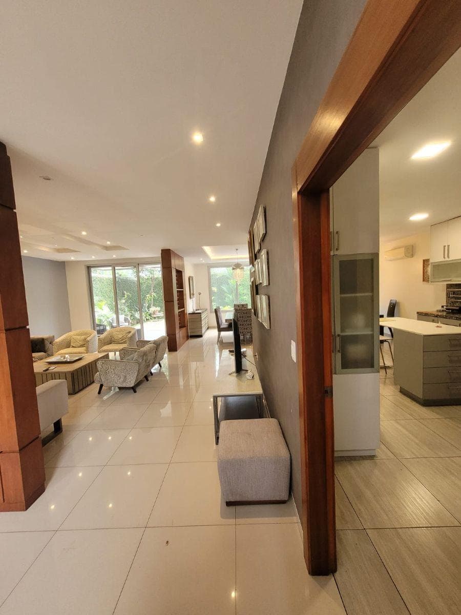 Vendo Casa en Urb. Vista Sol, Samborondon, Guayas — imagen 10