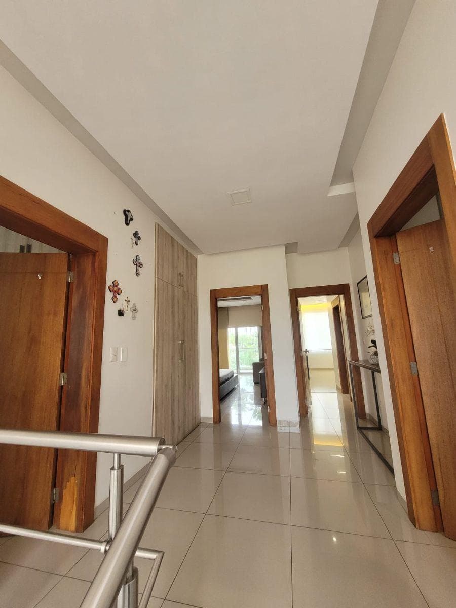 Vendo Casa en Urb. Vista Sol, Samborondon, Guayas — imagen 5