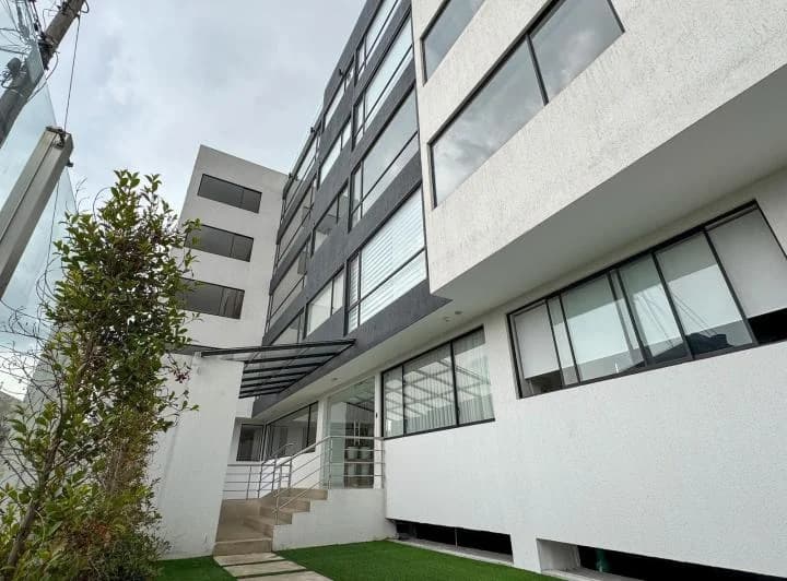 En Venta Espectacular Departamento con Precio de Oportunidad — imagen 1