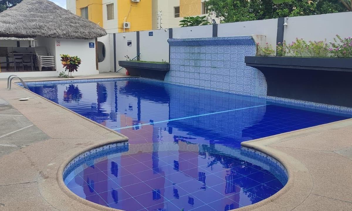 De Venta Departamento Duplex en Tonsupa en Cuarto Piso — imagen 1