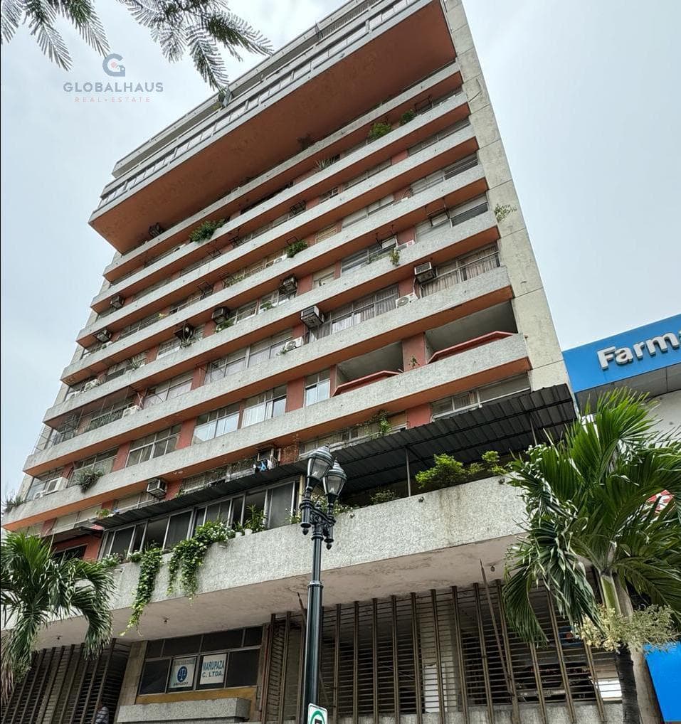 Venta de Departamento de Av9 de Octubre Entre Esmeralda y Los Rios de 132.89 m² K. R. Guayas — imagen 10