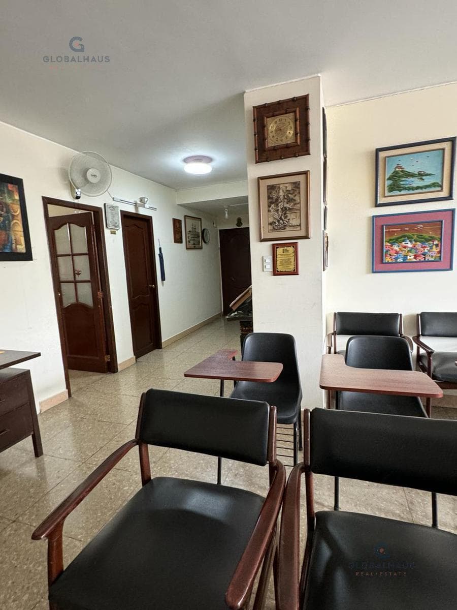 Venta de Departamento de Av9 de Octubre Entre Esmeralda y Los Rios de 132.89 m² K. R. Guayas — imagen 7