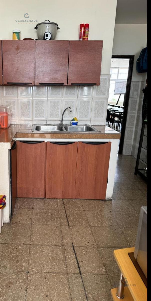 Venta de Departamento de Av9 de Octubre Entre Esmeralda y Los Rios de 132.89 m² K. R. Guayas — imagen 5