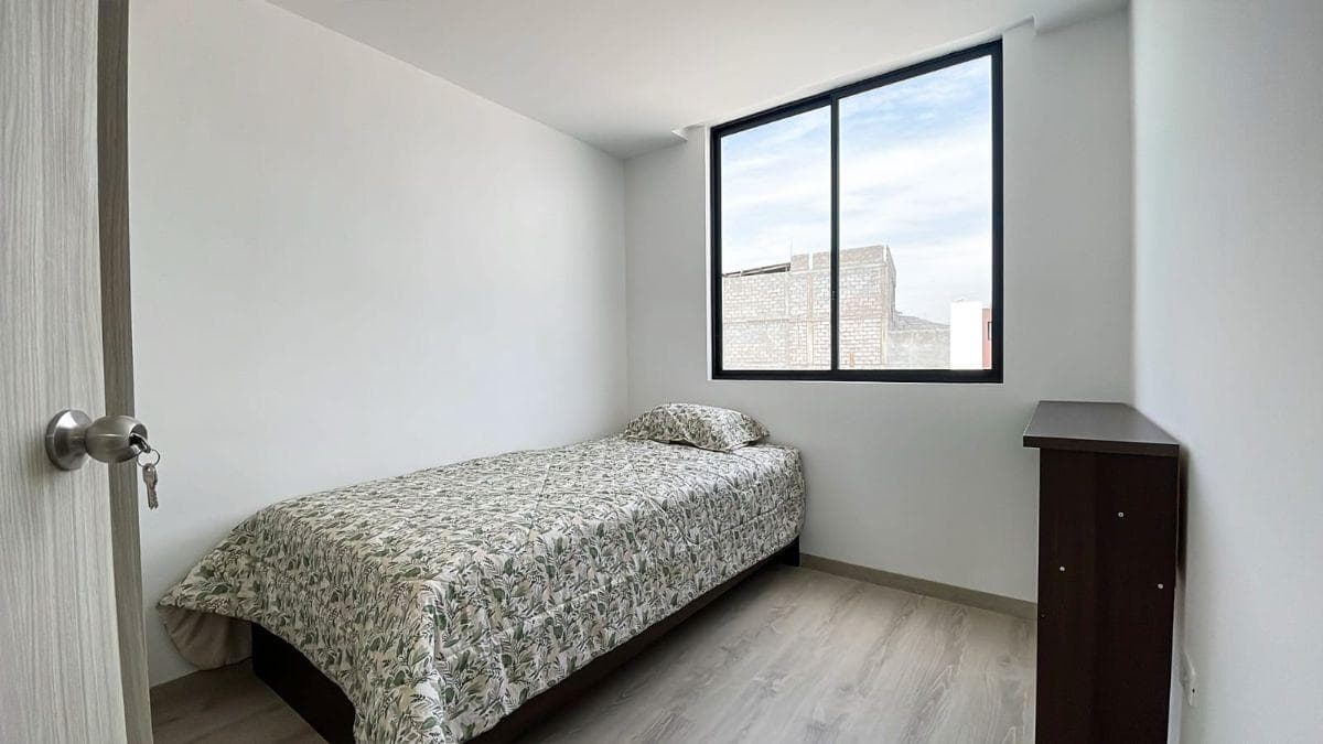 Casas en Venta en La Mitad del Mundo Aptas Para Credito Vip/vis — imagen 5