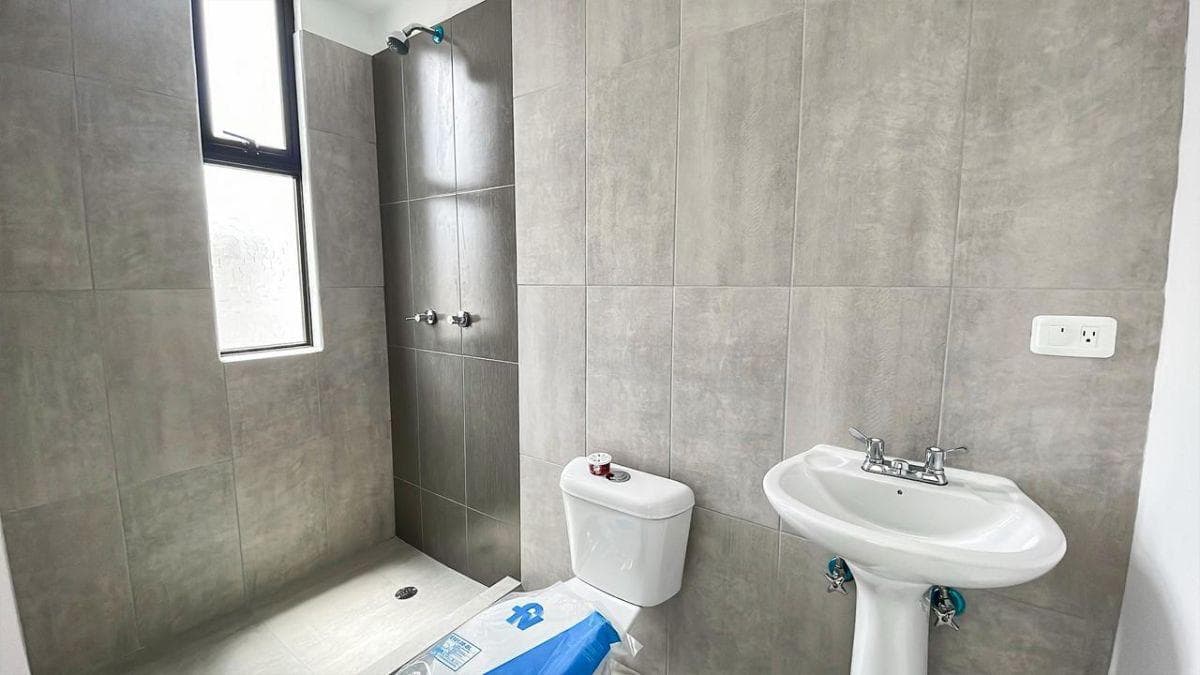Casas en Venta en La Mitad del Mundo Aptas Para Credito Vip/vis — imagen 3