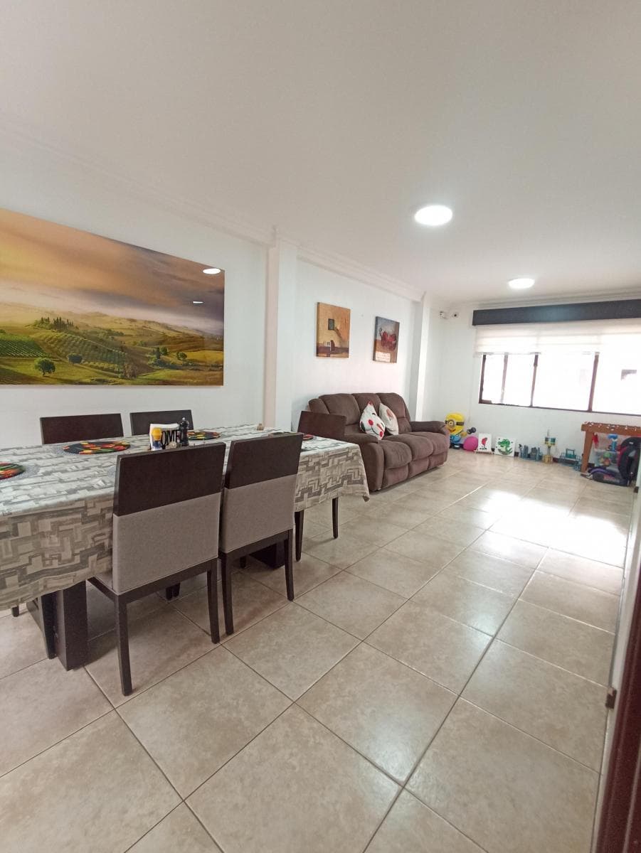 Villa Club Casa en Venta - a Marín, Guayas — imagen 6