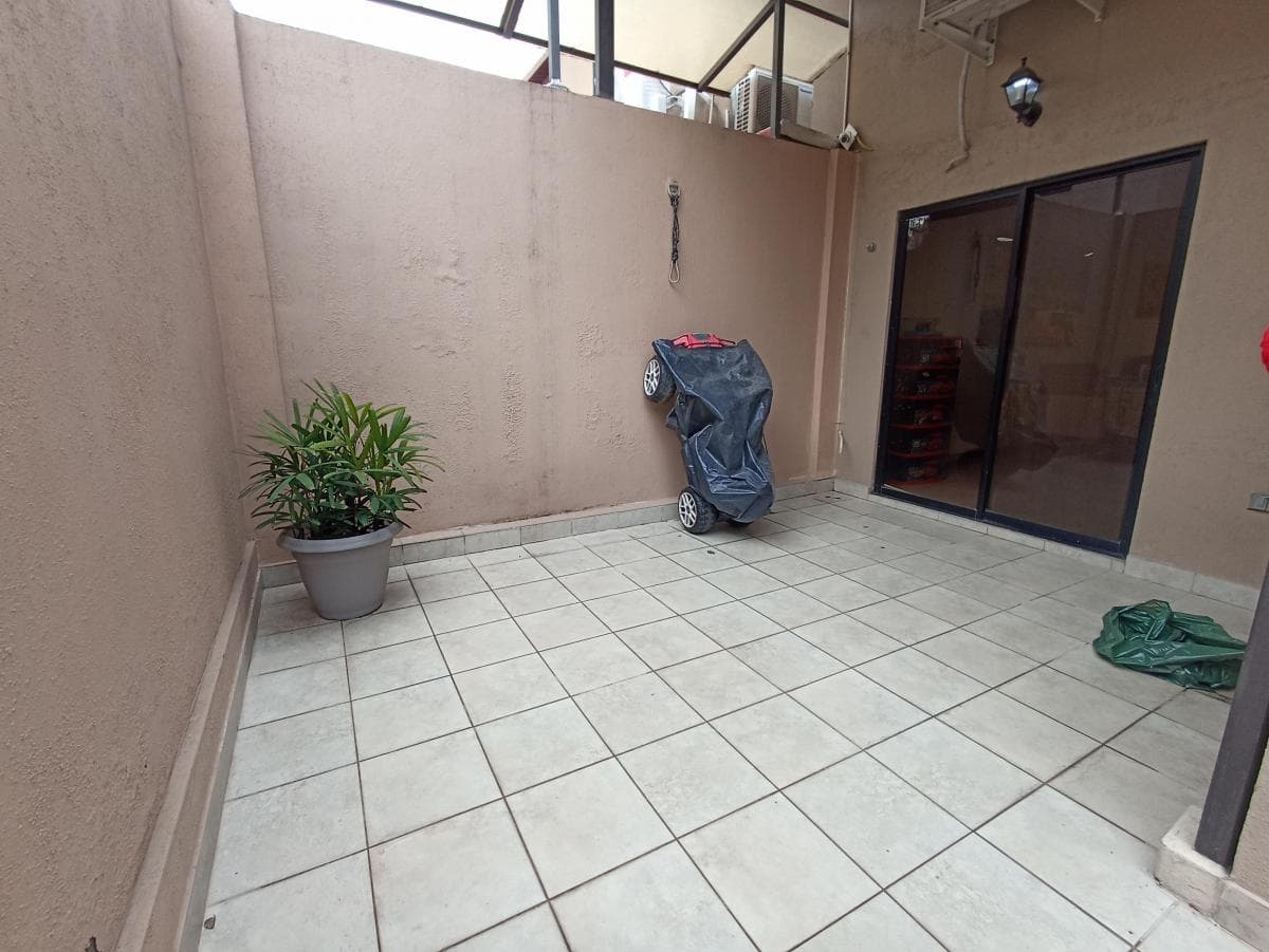 Villa Club Casa en Venta - a Marín, Guayas — imagen 5