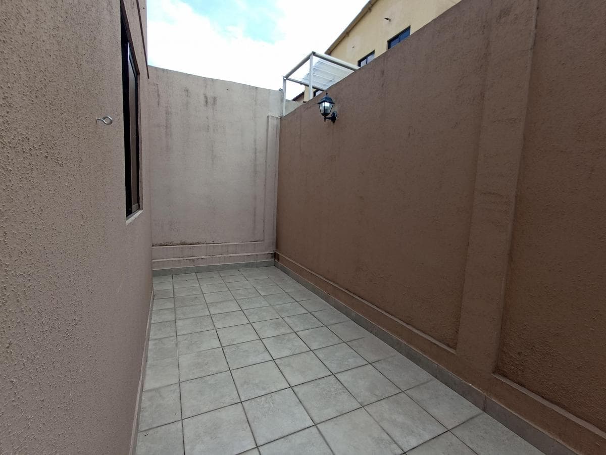 Villa Club Casa en Venta - a Marín, Guayas — imagen 4