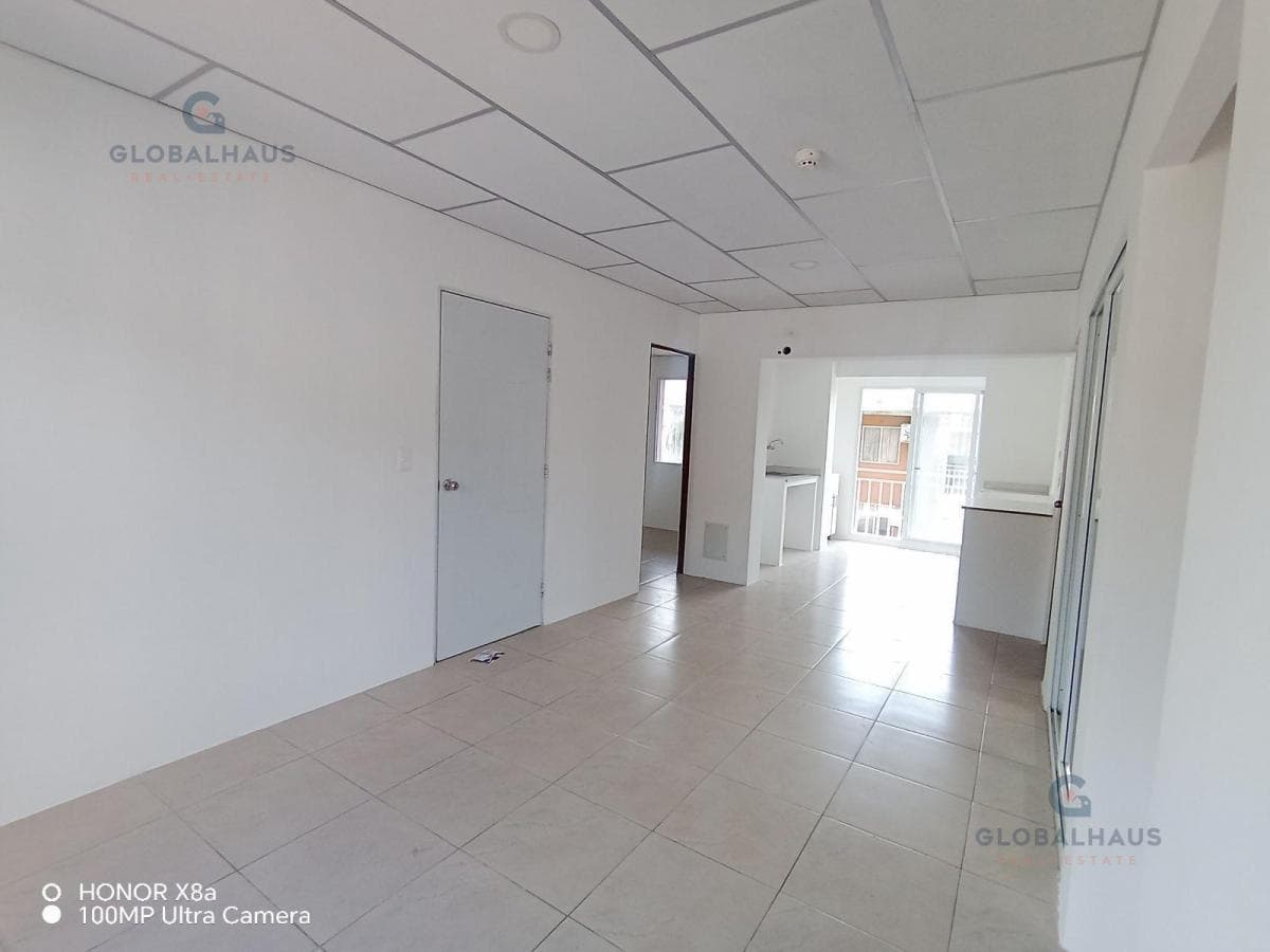 Departamento en Venta con Tres Habitaciones en León Febres Cordero Ribadeneyra m. N. Guayas — imagen 5