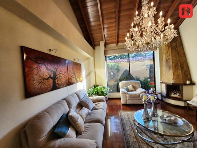Vendo Casa en Cuenca – Sector Puertas del Sol (Cv4043), Azuay — imagen 5