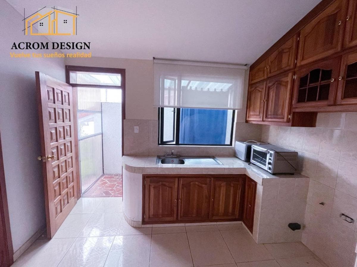 En Venta Propiedad Comercial 728 m² + 1 Dpto. Independ. Solca E. Alfaro $319.500 — imagen 4