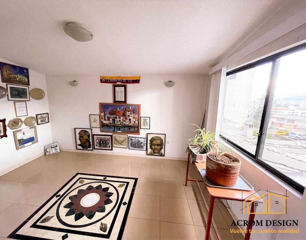 En Venta Propiedad Comercial 728 m² + 1 Dpto. Independ. Solca E. Alfaro $319.500 — imagen 2