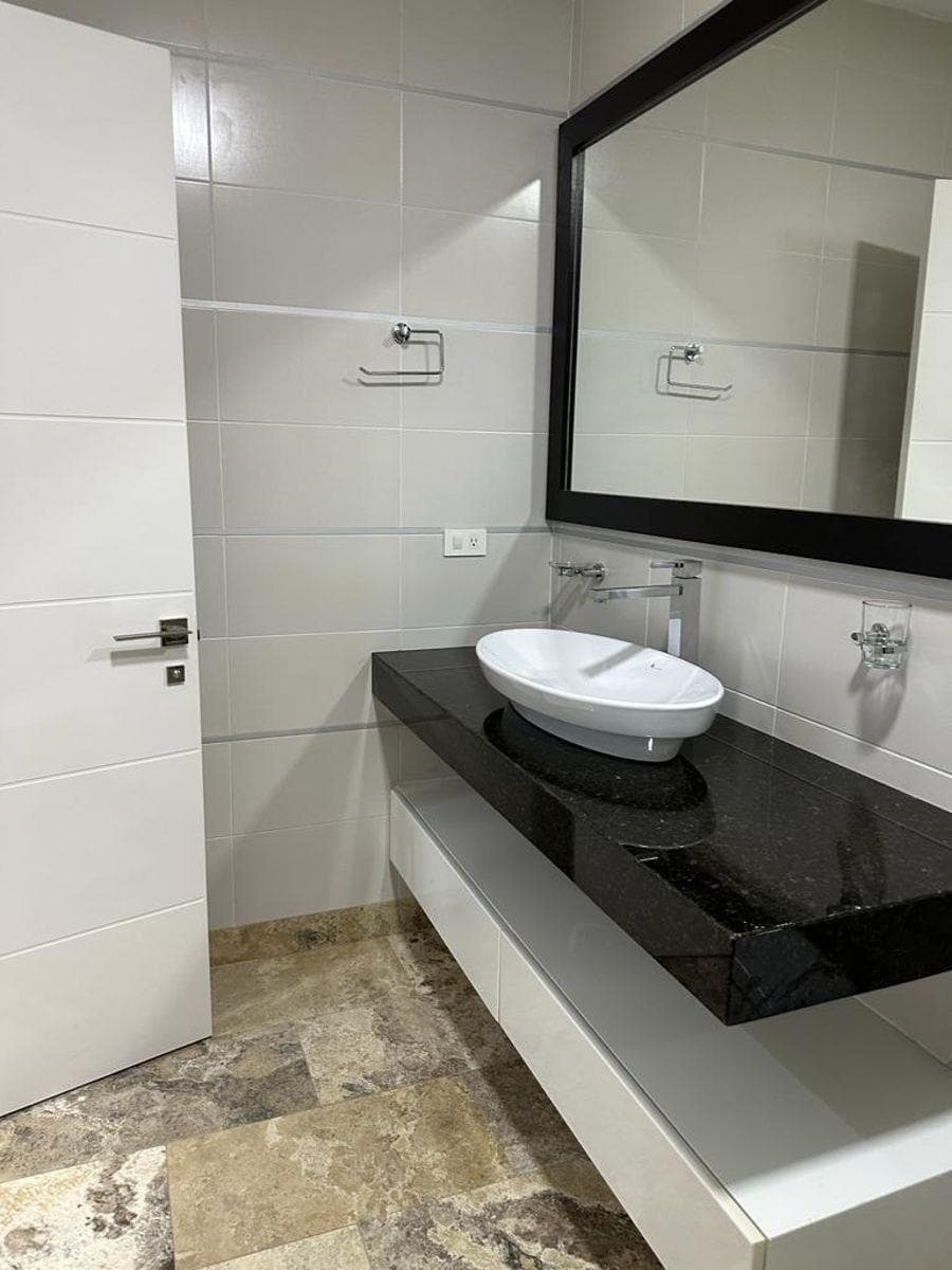 Departamento Amoblado de 244 m² en Venta con Vista Al Mar, Manabí — imagen 5