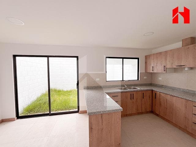 Vendo Casa en Cuenca Sector Ochoa León Aplica Crédito Vip (Cv3352), Azuay — imagen 7