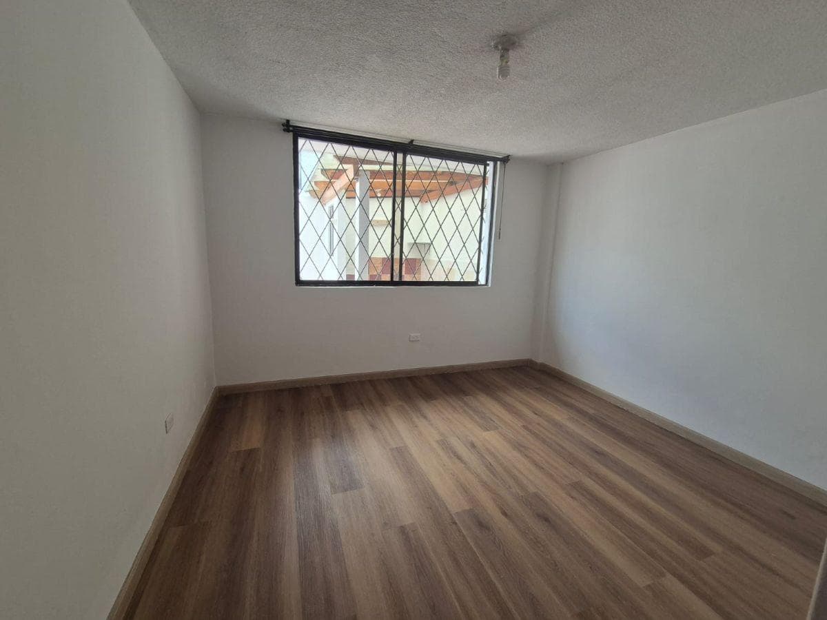 Casa Rentera en Venta – Sector Puente 3, Valle de Los Chillos — imagen 2