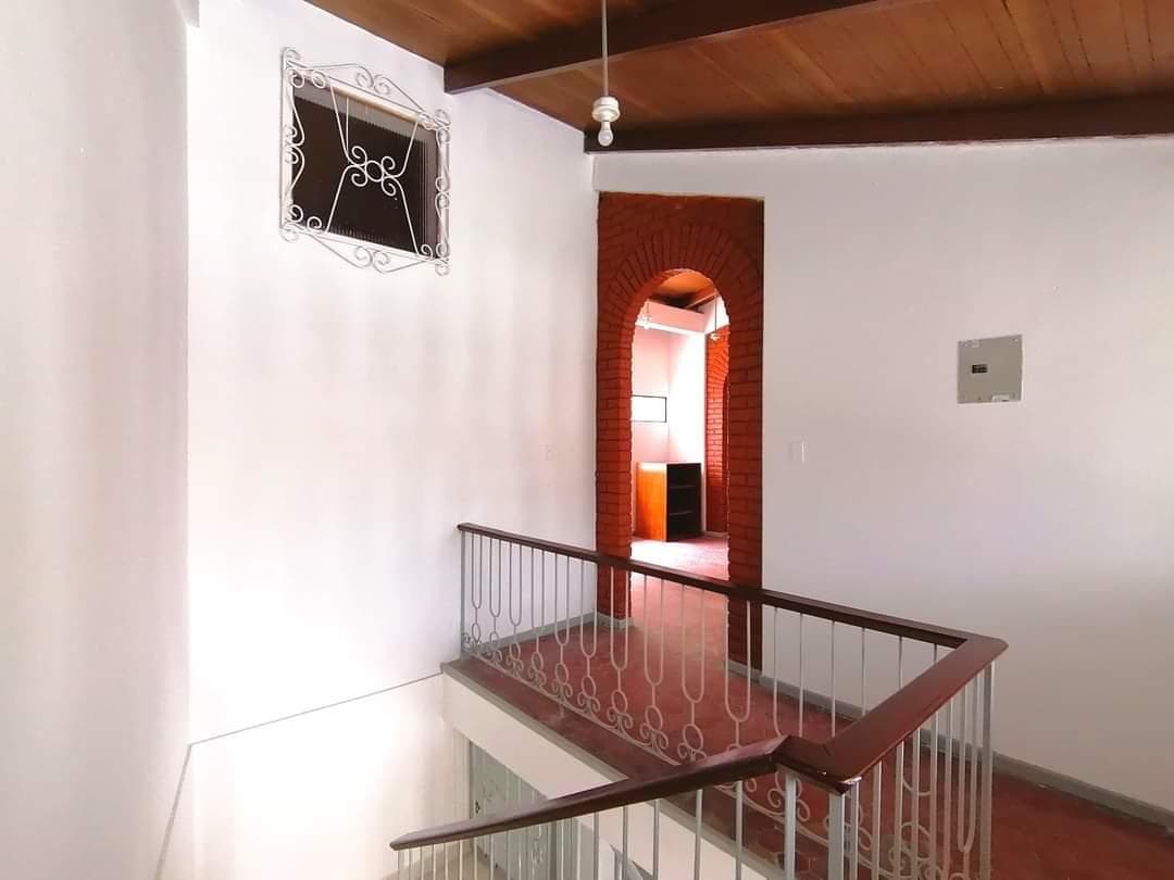 Hostal de Venta Mariscal, Remodelado, 21 Habitaciones con Baño Privado, $299 Mil — imagen 9