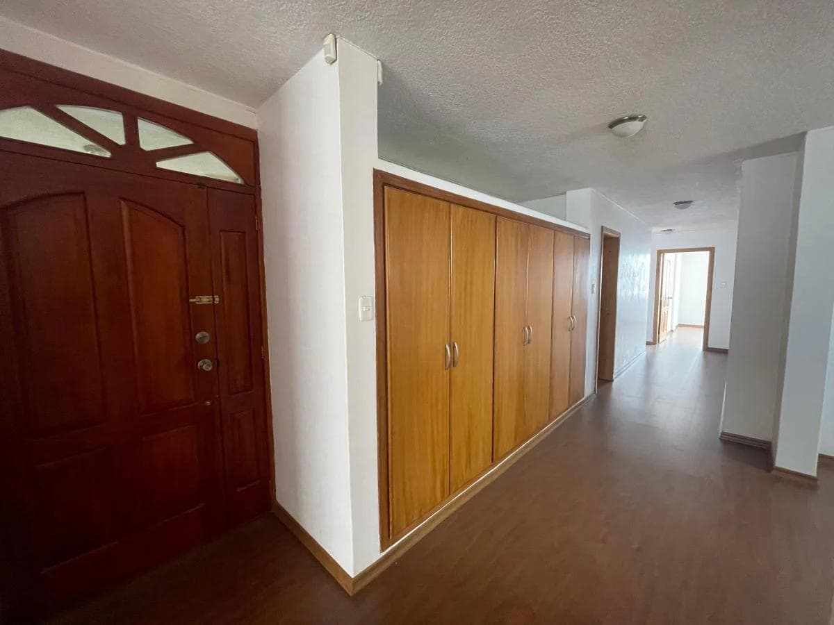 Departamento en Venta Mastodontes, Sector Carcelén — imagen 5