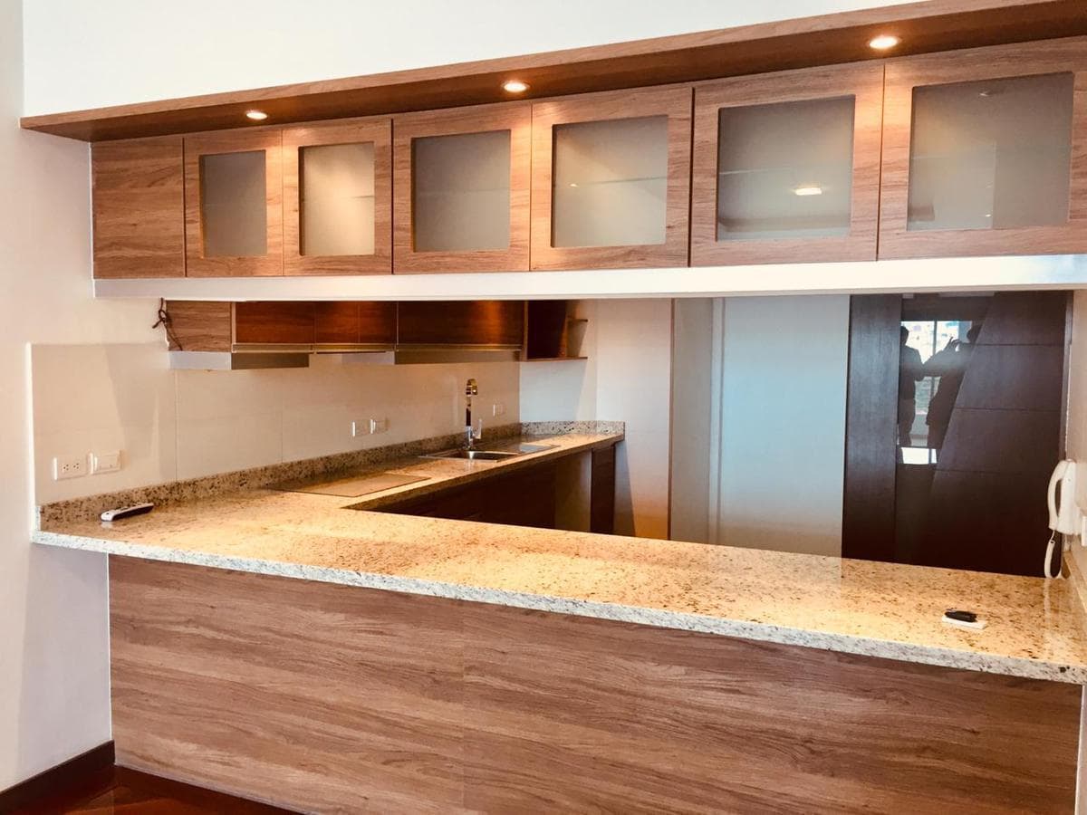 Vendo de Oportunidad - Quito Tennis Hermoso Departamento de Lujo, 2 Dorm. con Piscina Gimnasi — imagen 9