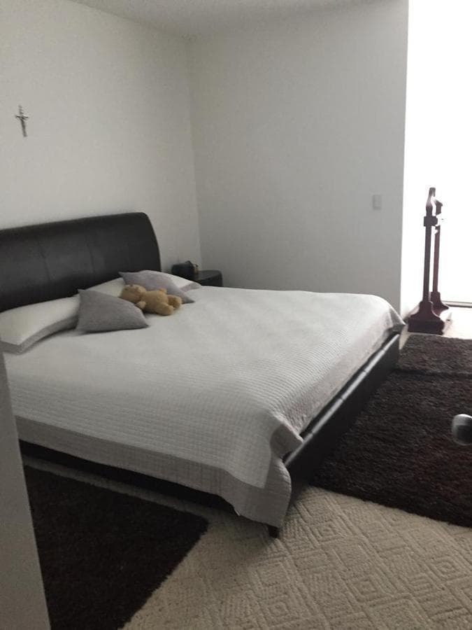 Vendo de Oportunidad - Quito Tennis Hermoso Departamento de Lujo, 2 Dorm. con Piscina Gimnasi — imagen 3
