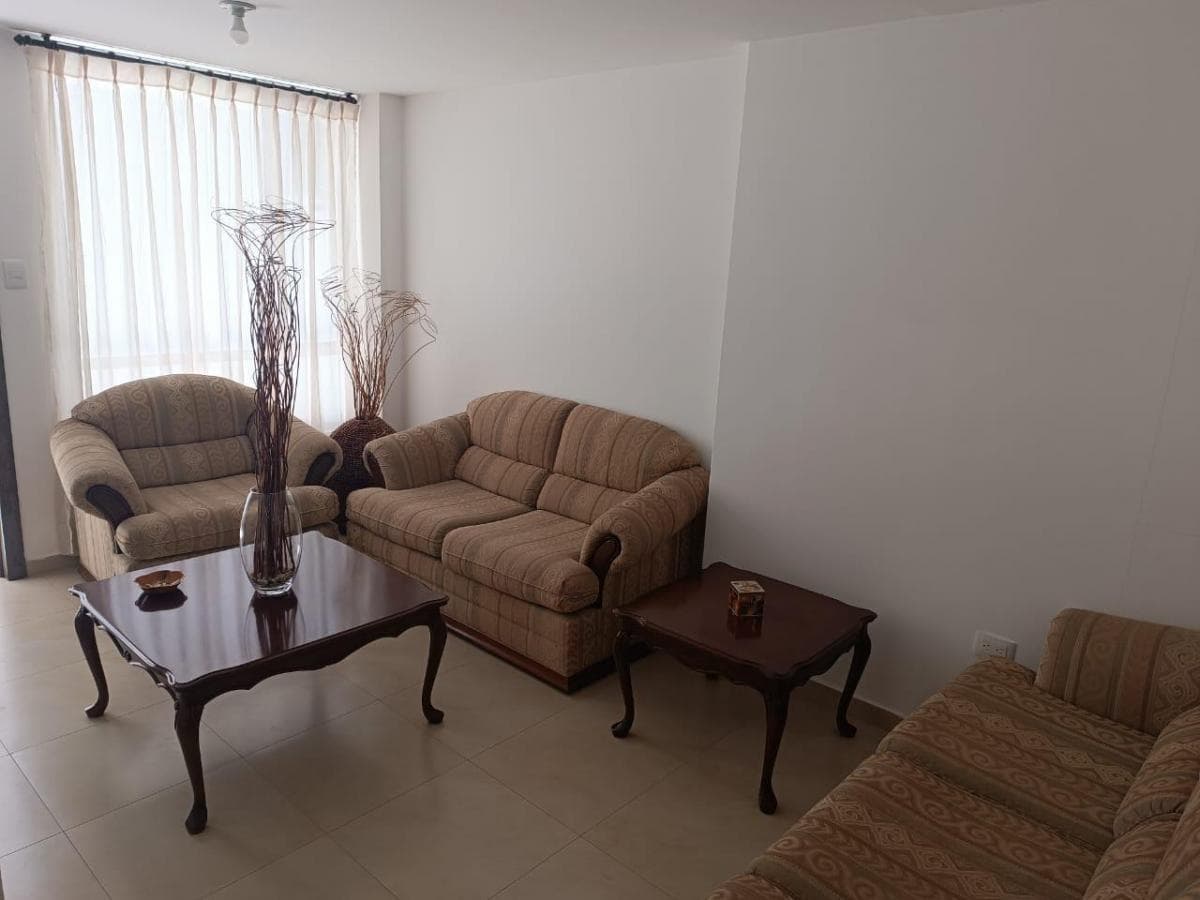 Casa con 170 m² y 3 Habitaciones en Venta en Norte de Riobamba, Chimborazo — imagen 8
