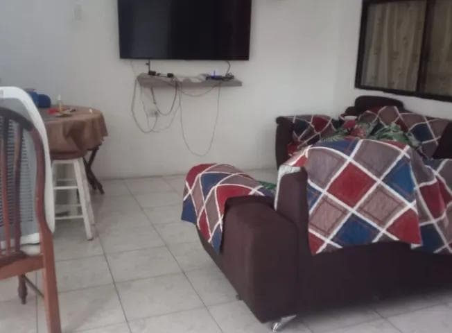 Casa en Venta La Pradera III Guayaquil, Guayas — imagen 2