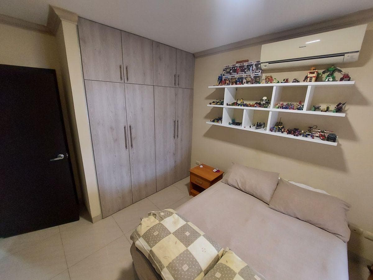 7583. Urb. Puerto Azul - Via a La Costa Km9, Vendo o Alquilo Casa 3 Dorm. $1500/$260.000. Guayas — imagen 5
