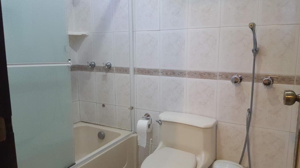 H/ Portugal, Departamento con Jardines en Venta, 290.000 Usd — imagen 9