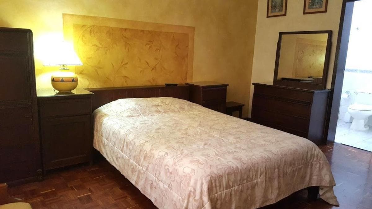 H/ Portugal, Departamento con Jardines en Venta, 290.000 Usd — imagen 7