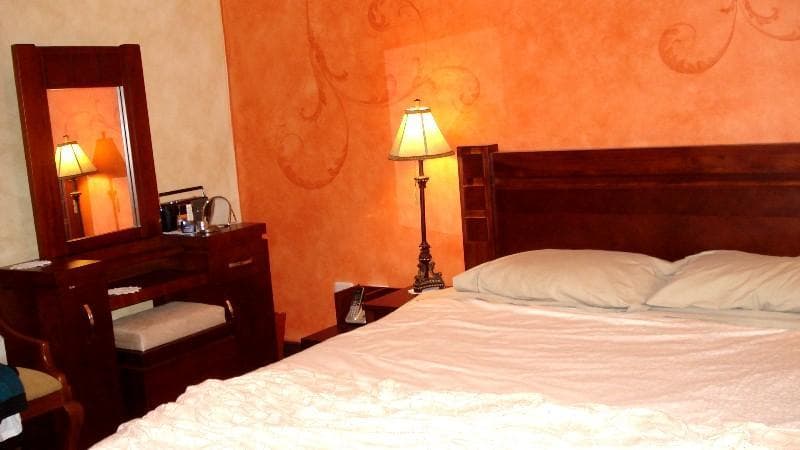 H/ Portugal, Departamento con Jardines en Venta, 290.000 Usd — imagen 4