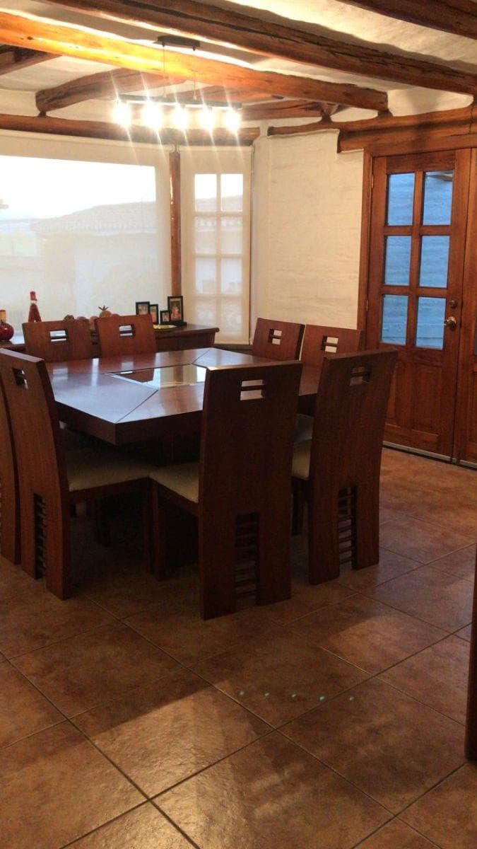 Vendo Linda Casa Rústica por El Colegio Sek. 382 m Pérgola, 4 Dorm. — imagen 5