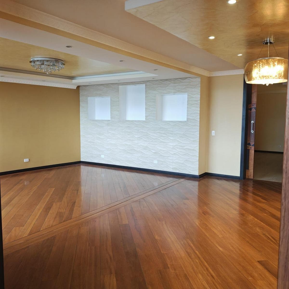 Departamento Duplex en Venta, Colinas del Pichincha — imagen 8