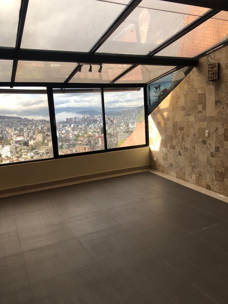 Departamento Duplex en Venta, Colinas del Pichincha — imagen 3