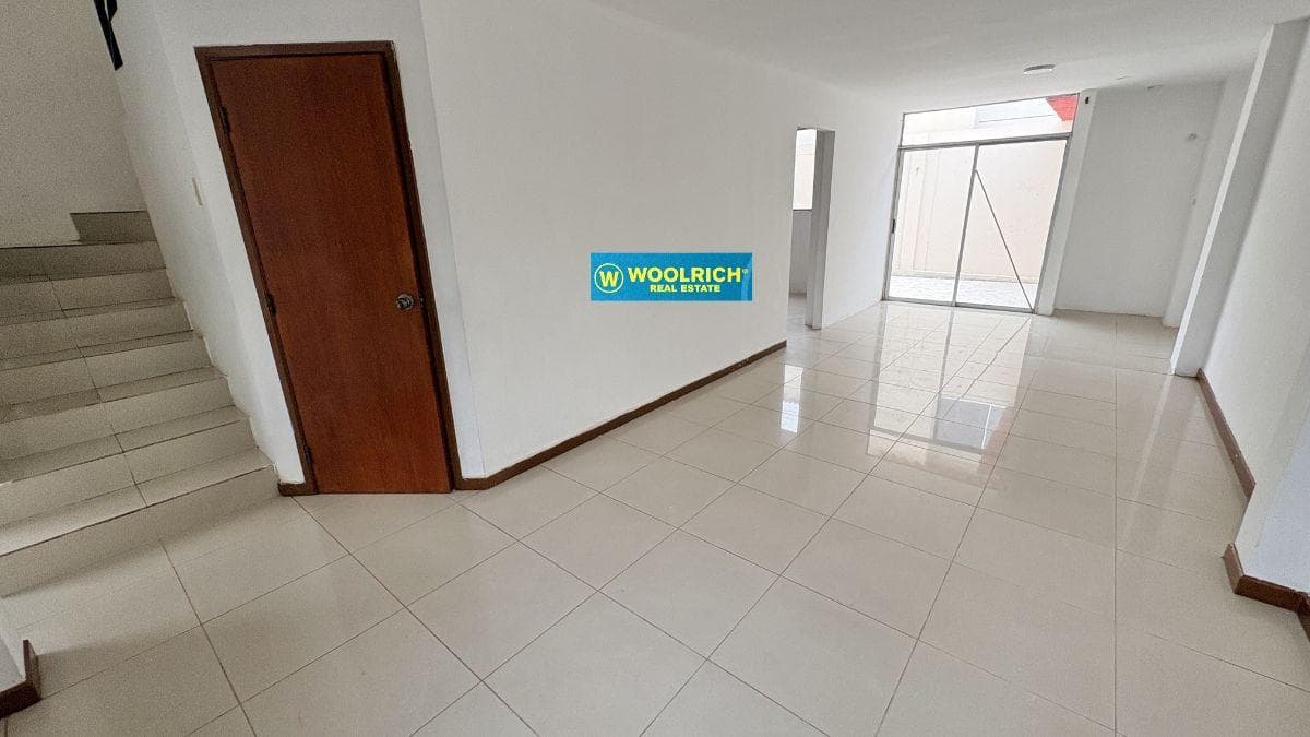Urbanización Cataluna, Vendo Casa 4 Dorm, 150 m², Guayas — imagen 10