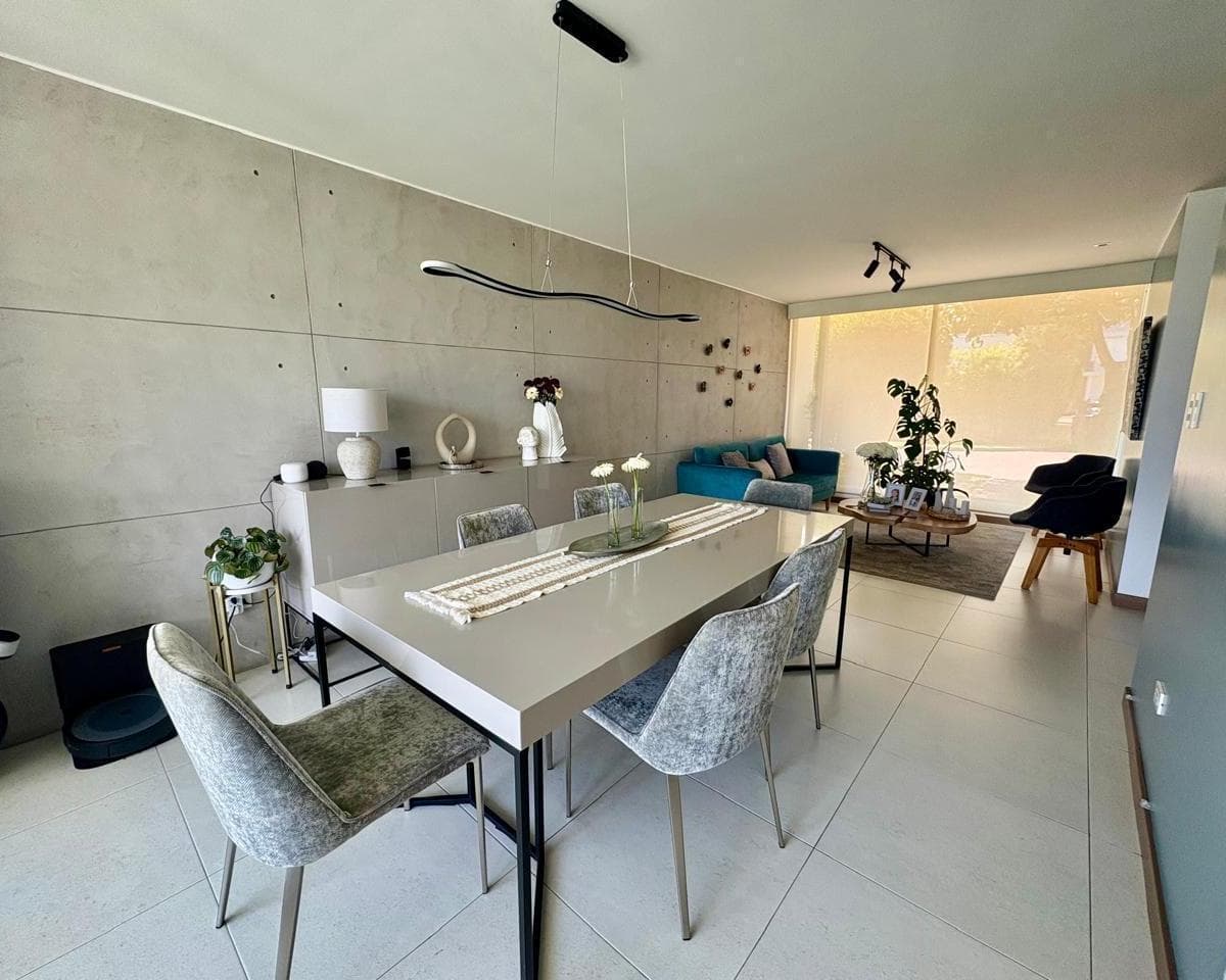 Venta Casa La Ceramica Tumbaco — imagen 1