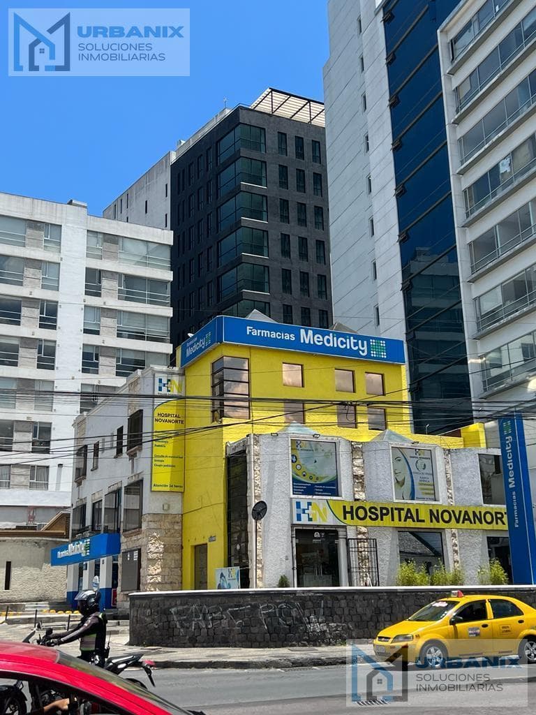 Terreno en Venta Para Constructores en La Av 6 de Diciembre y Whymper — imagen 4