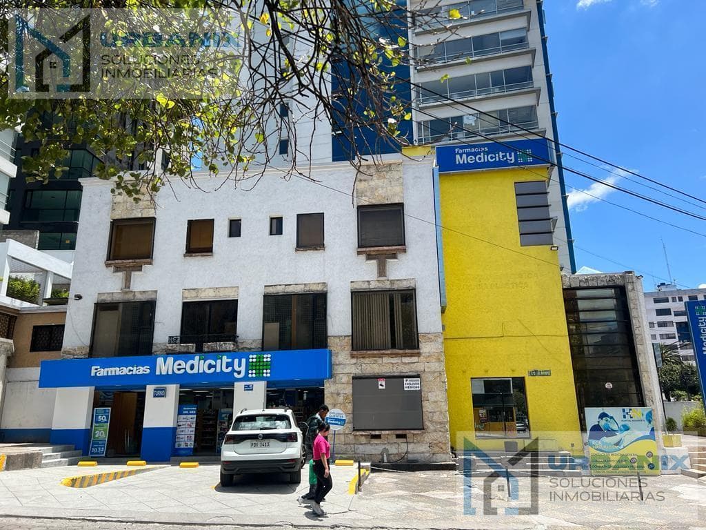 Terreno en Venta Para Constructores en La Av 6 de Diciembre y Whymper — imagen 3