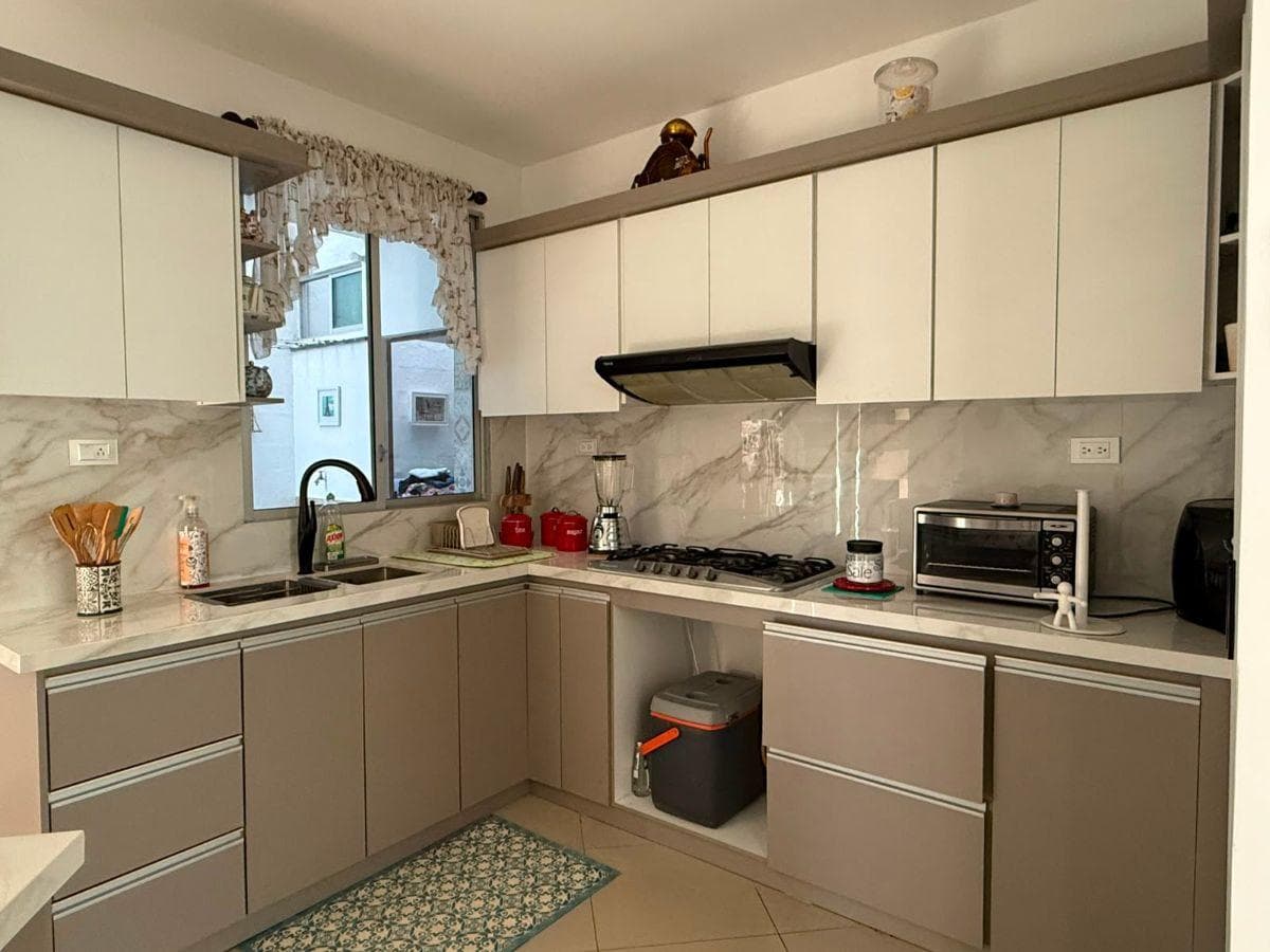 Vendo o Alquilo Casa Amoblada en Urb. Vista Sol, Guayas — imagen 10