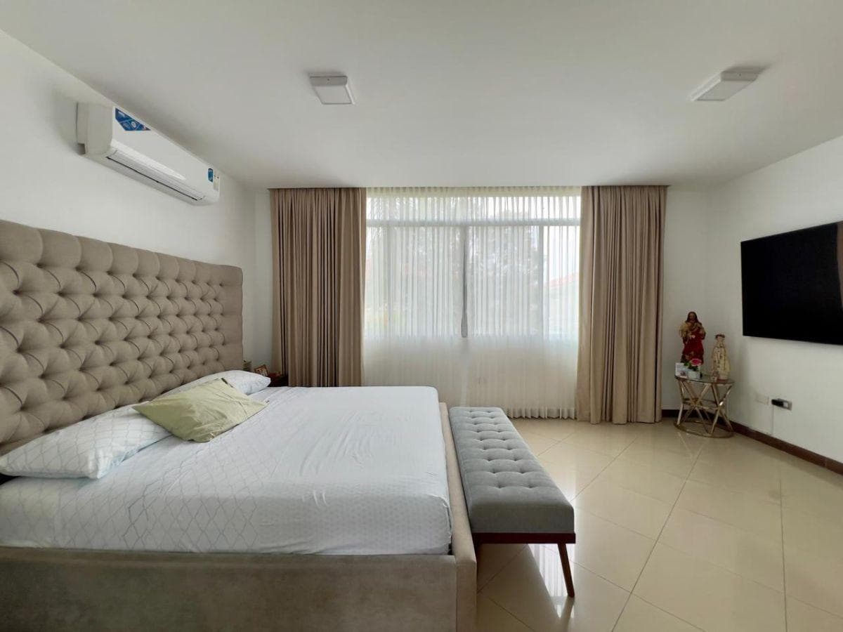 Vendo o Alquilo Casa Amoblada en Urb. Vista Sol, Guayas — imagen 4