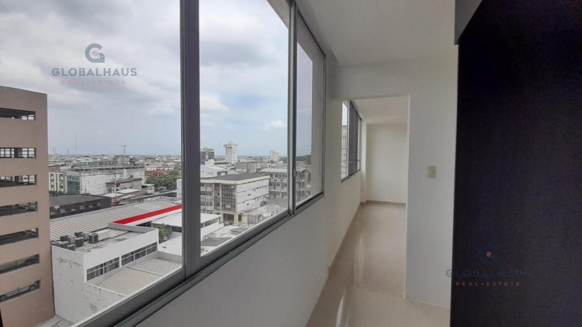 Venta de Departamento en 9 de Octubre y Av del Ejercito, 3 Habitaciones Y. R. Guayas — imagen 7