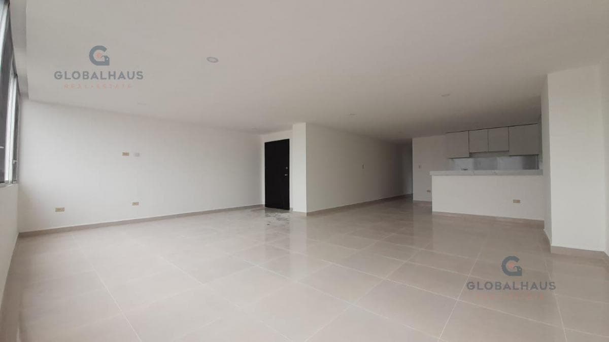 Venta de Departamento en 9 de Octubre y Av del Ejercito, 3 Habitaciones Y. R. Guayas — imagen 5