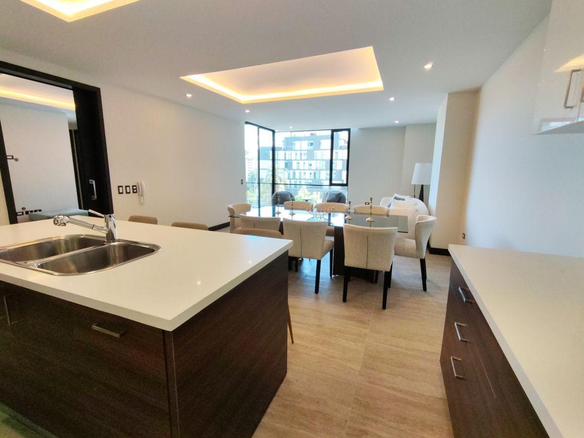 Departamento de Venta en El Sector Gonzalez Suarez — imagen 3
