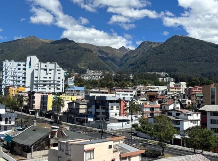Vendo Dpto 2Dorm. $89.900 Cerca de La Clinica Internacional – Colegio San Gabriel — imagen 1