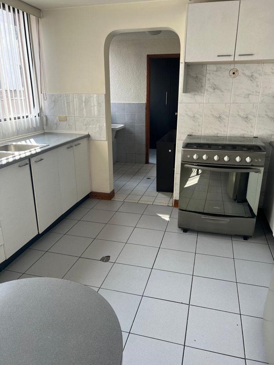 Departamento de 129 m² con 3 Habitaciones en Venta en Monteserrín — imagen 6