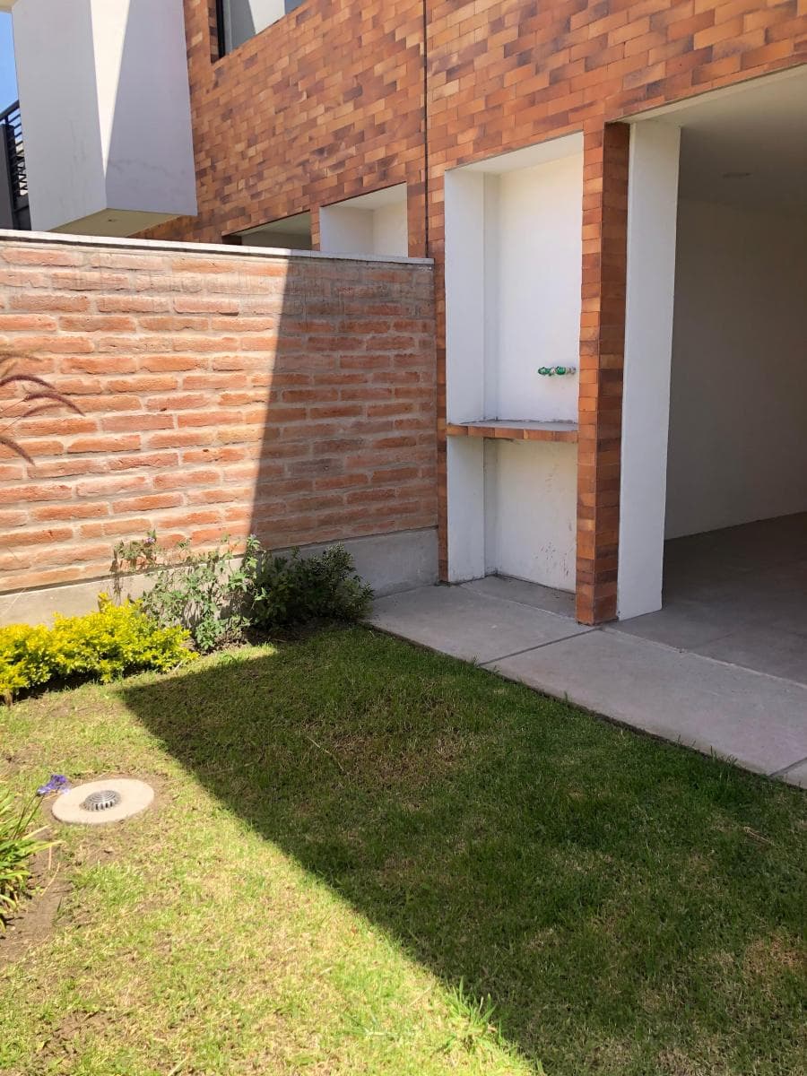 Vendo en Puembo Casa Nueva a Estrenar, Dentro de Conjunto — imagen 4